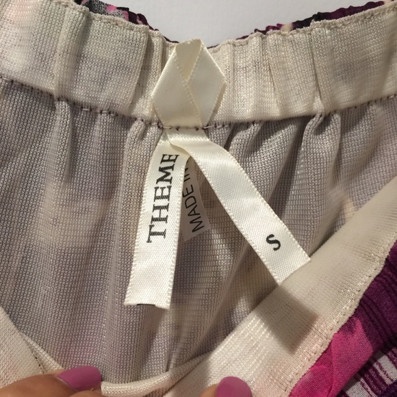 Gorgeous Floral Ruffle Maxi Dress Small by Theme - Picture 6 of 6